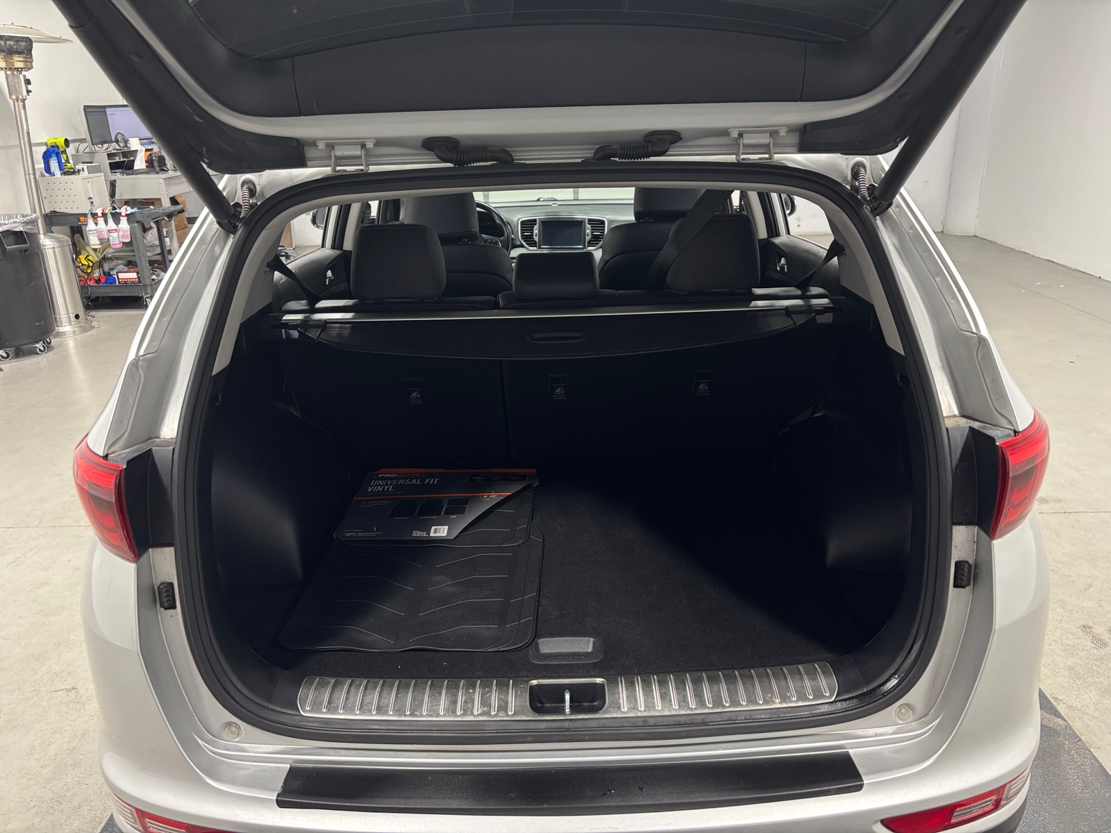 Thumbnail: 2017 Kia Sportage - 6