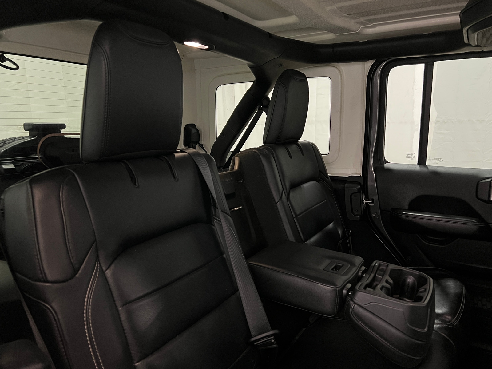 Thumbnail: 2018 Jeep Wrangler - 5