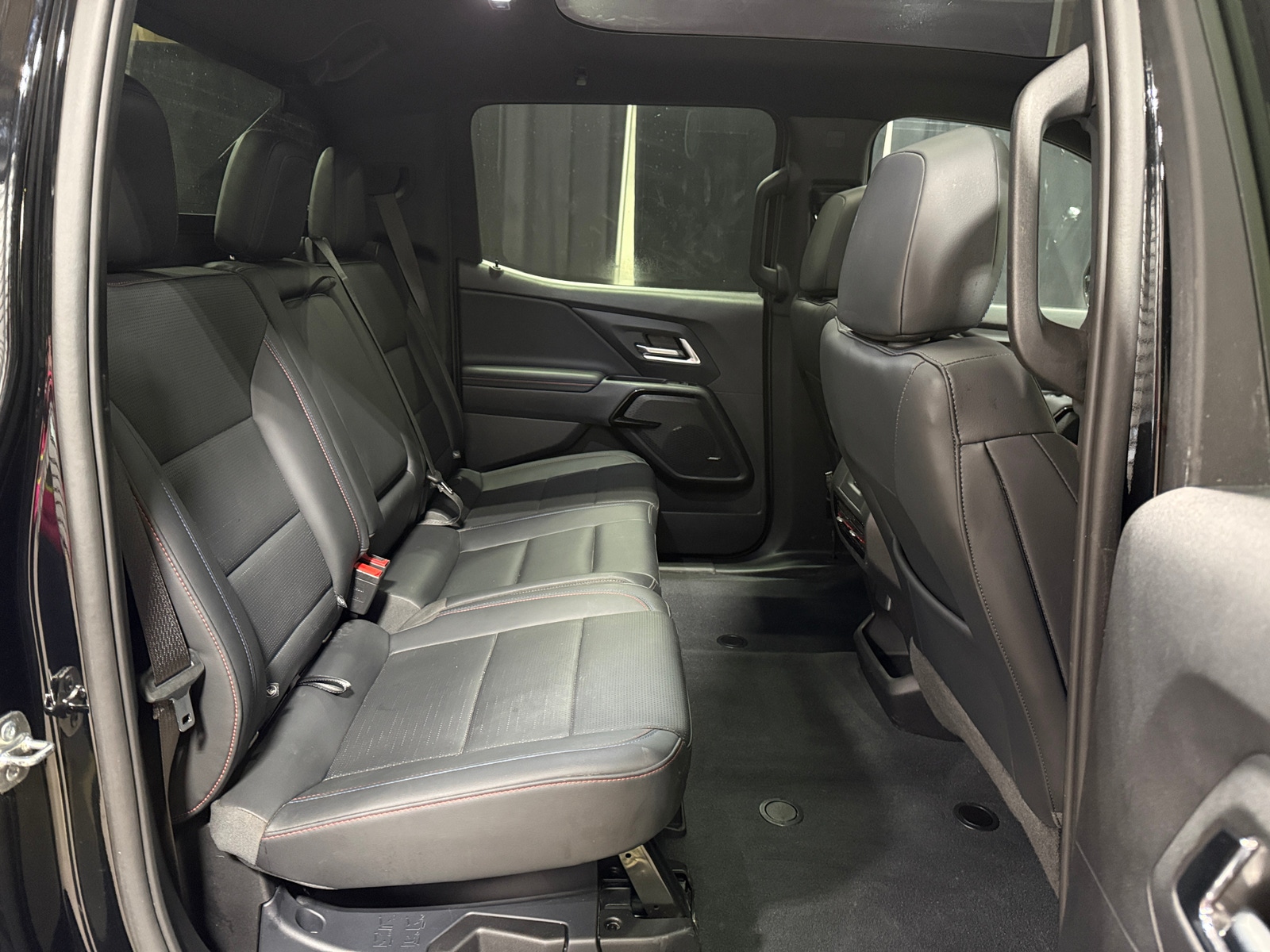 Thumbnail: 2024 Chevrolet Silverado EV - 6