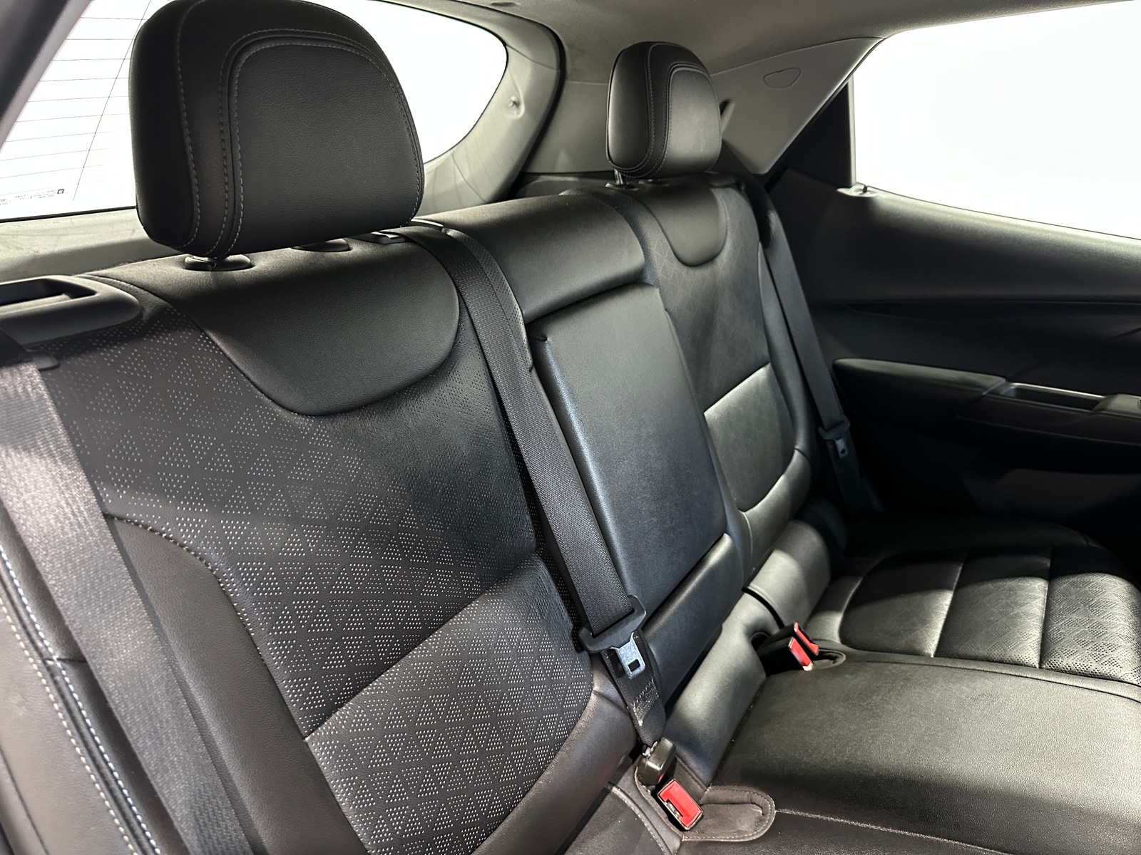 Thumbnail: 2023 Chevrolet Bolt EV - 5