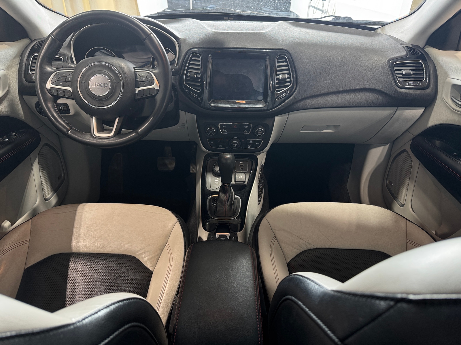 Thumbnail: 2017 Jeep Compass - 2