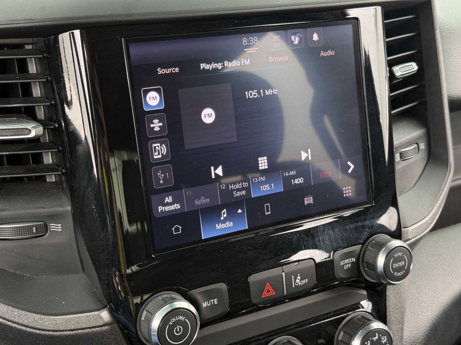 Thumbnail: 2025 RAM 1500 - 4