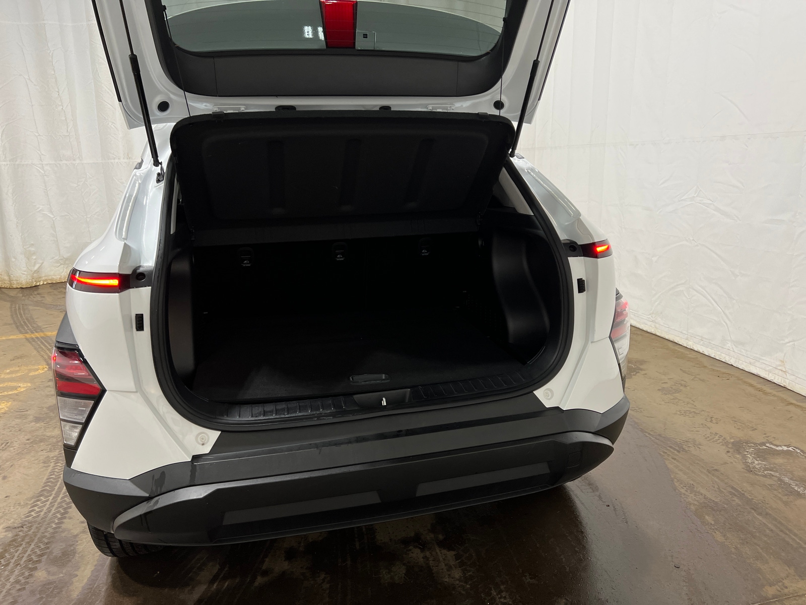 Thumbnail: 2025 Hyundai Kona - 7