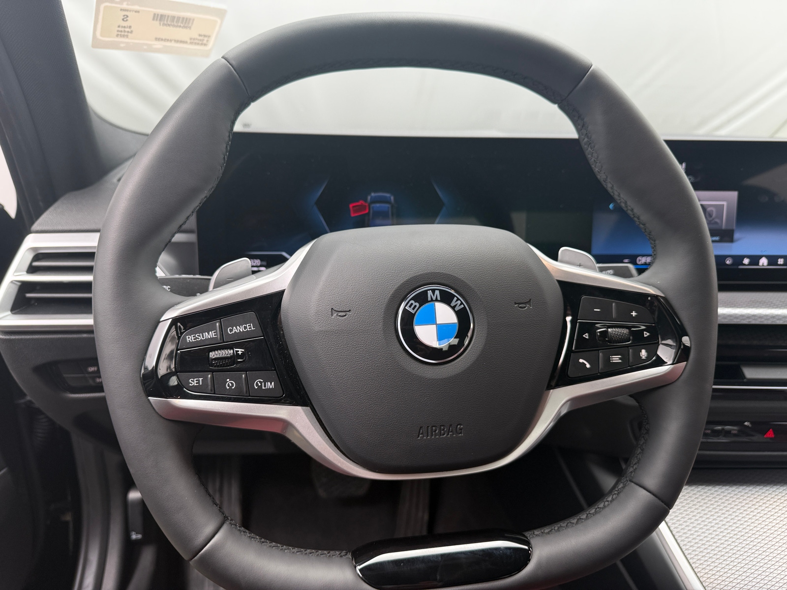 Thumbnail: 2025 BMW 3 Series - 4