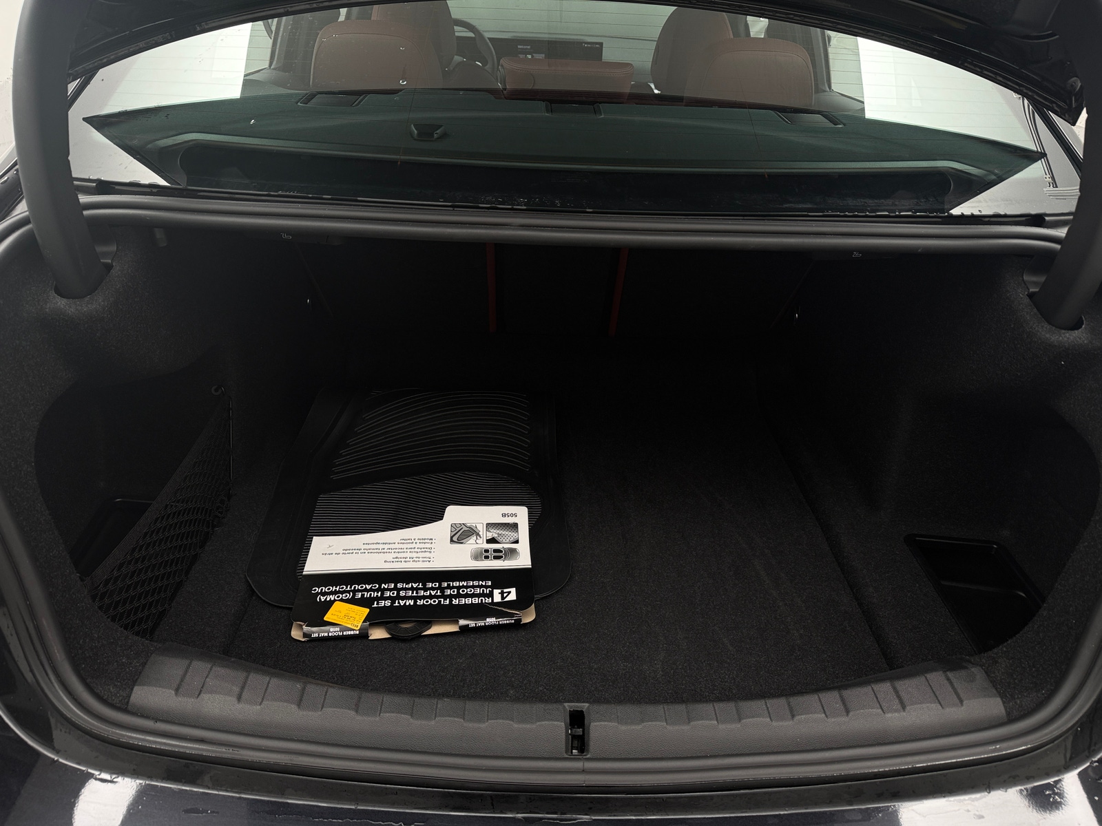 Thumbnail: 2025 BMW 3 Series - 6