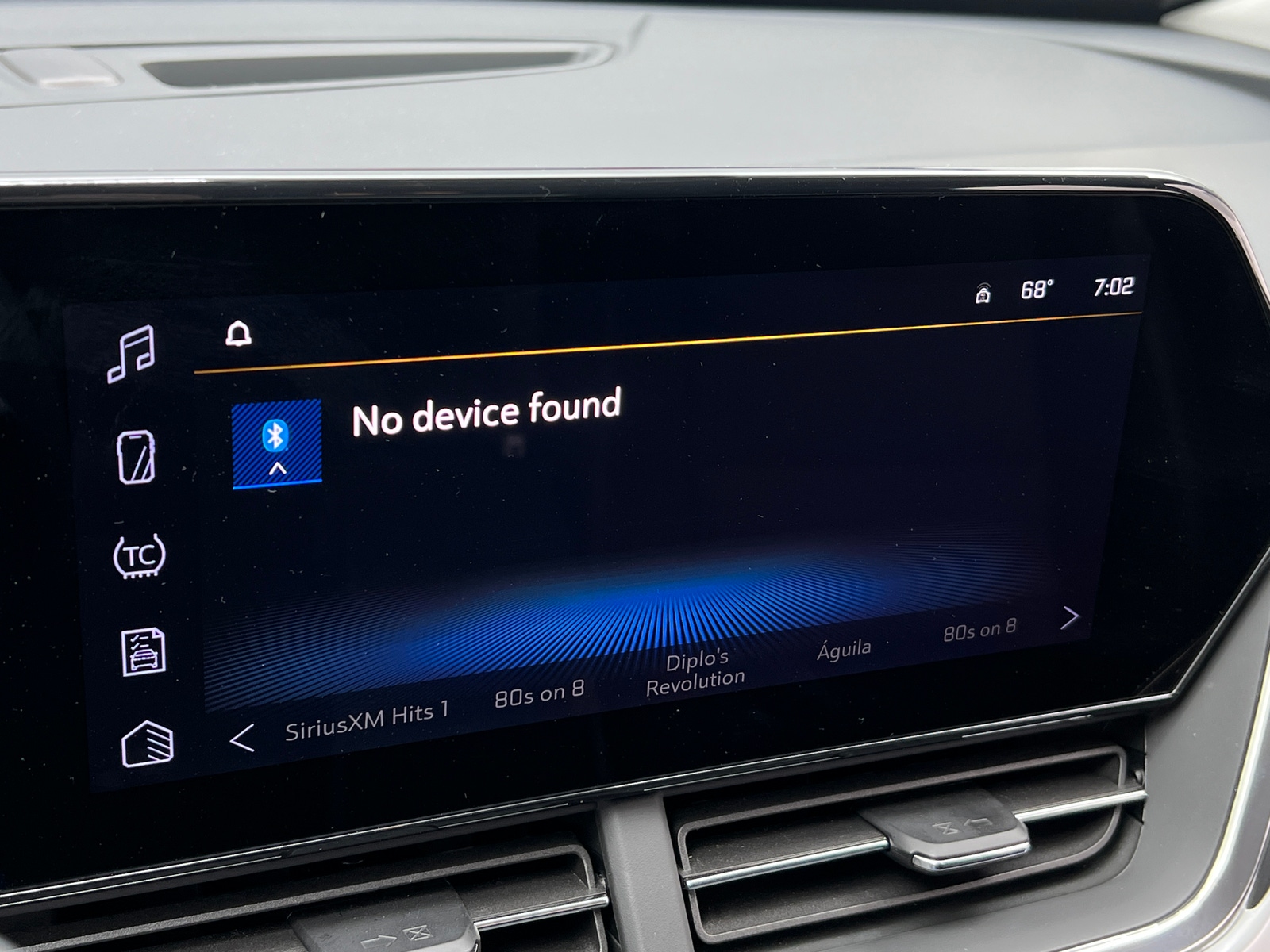 Thumbnail: 2025 Chevrolet Trax - 4