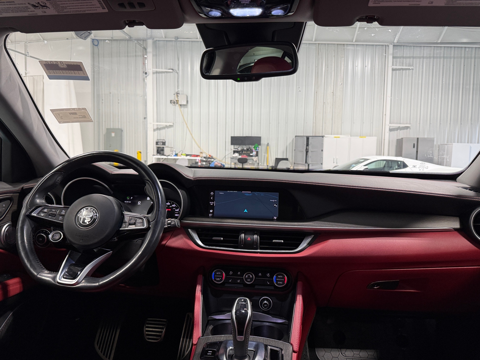 Thumbnail: 2020 Alfa Romeo Stelvio - 2