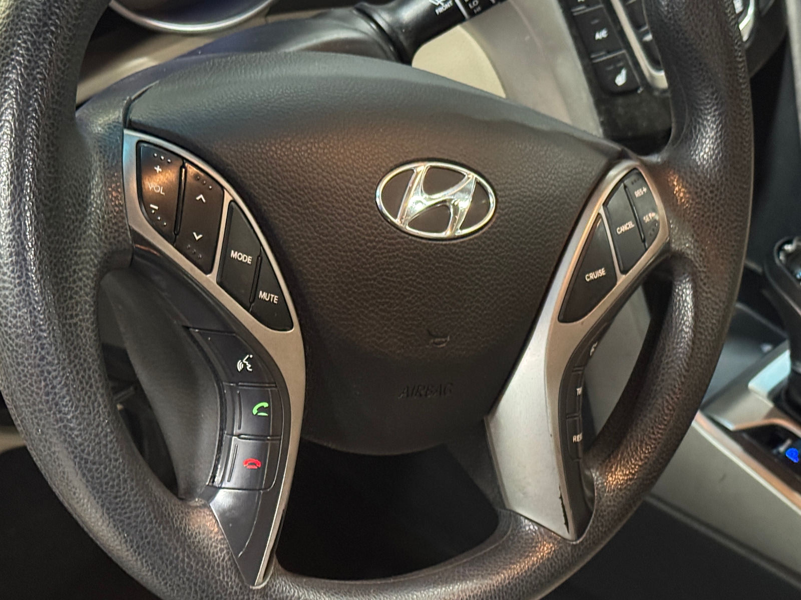 Thumbnail: 2016 Hyundai Elantra - 5