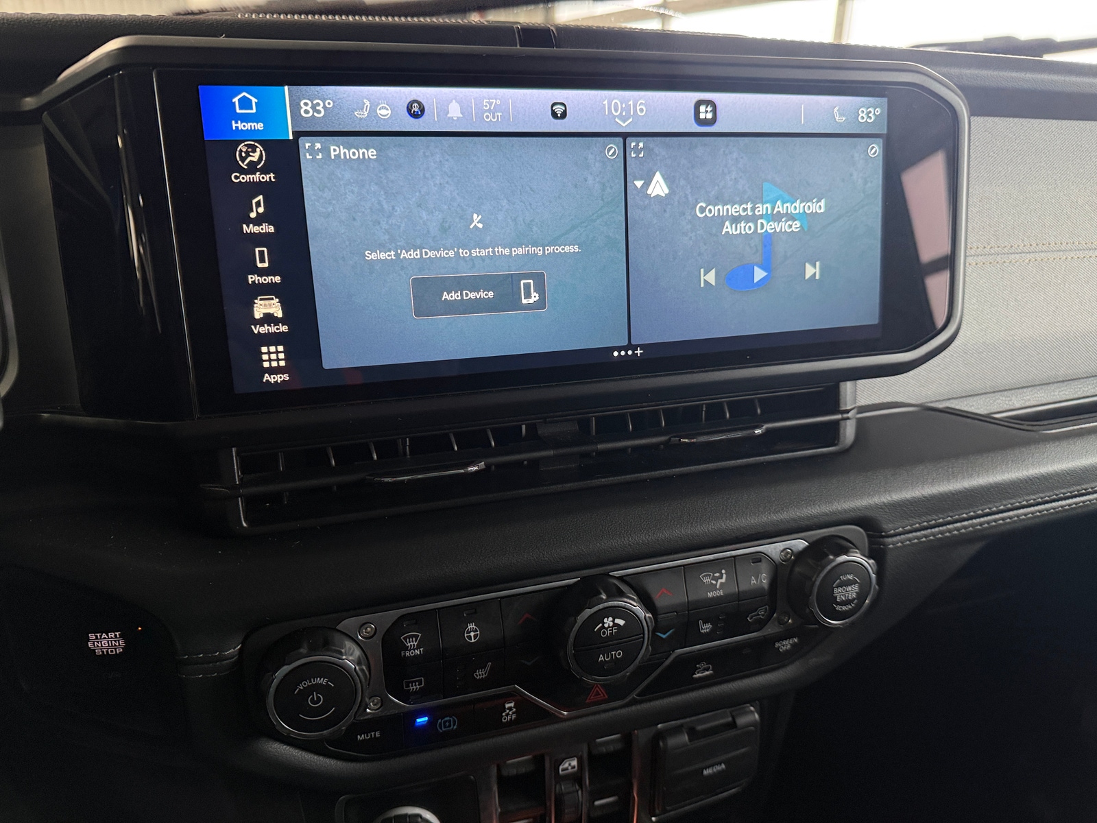 Thumbnail: 2024 Jeep Wrangler - 4