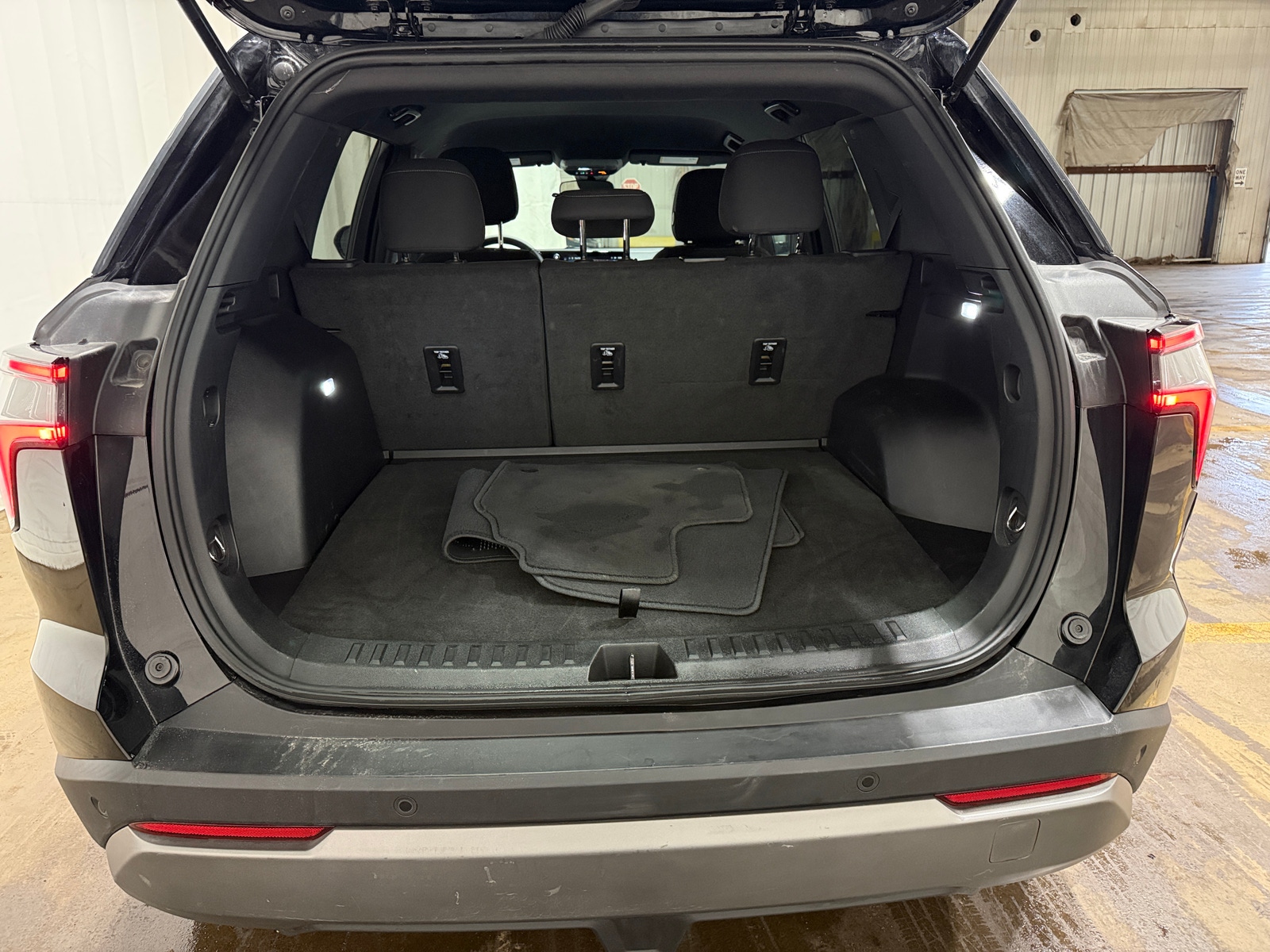 Thumbnail: 2025 Chevrolet Equinox - 7