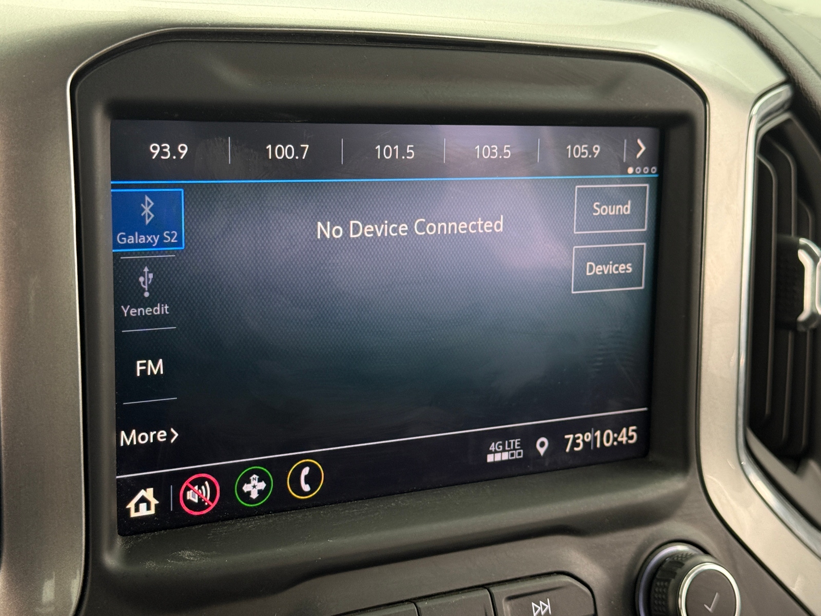 Thumbnail: 2020 Chevrolet Silverado 1500 - 4