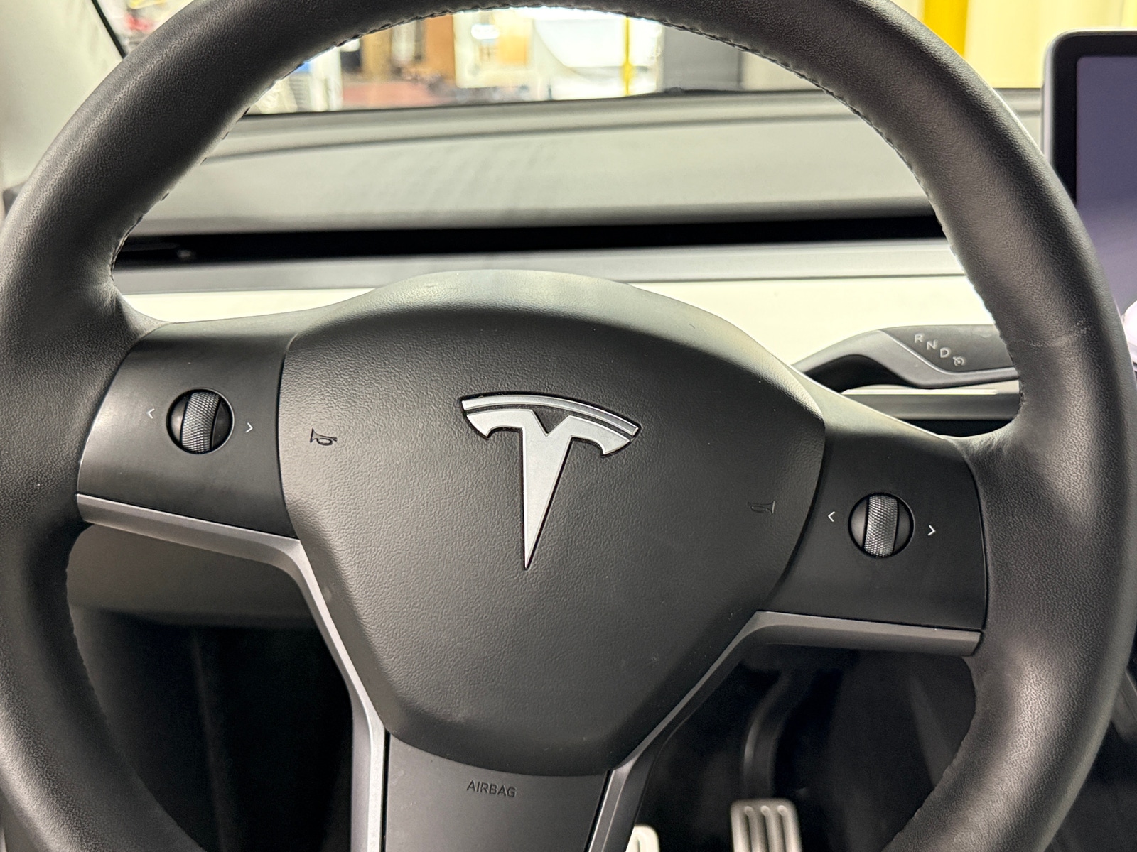 Thumbnail: 2022 Tesla Model Y - 4