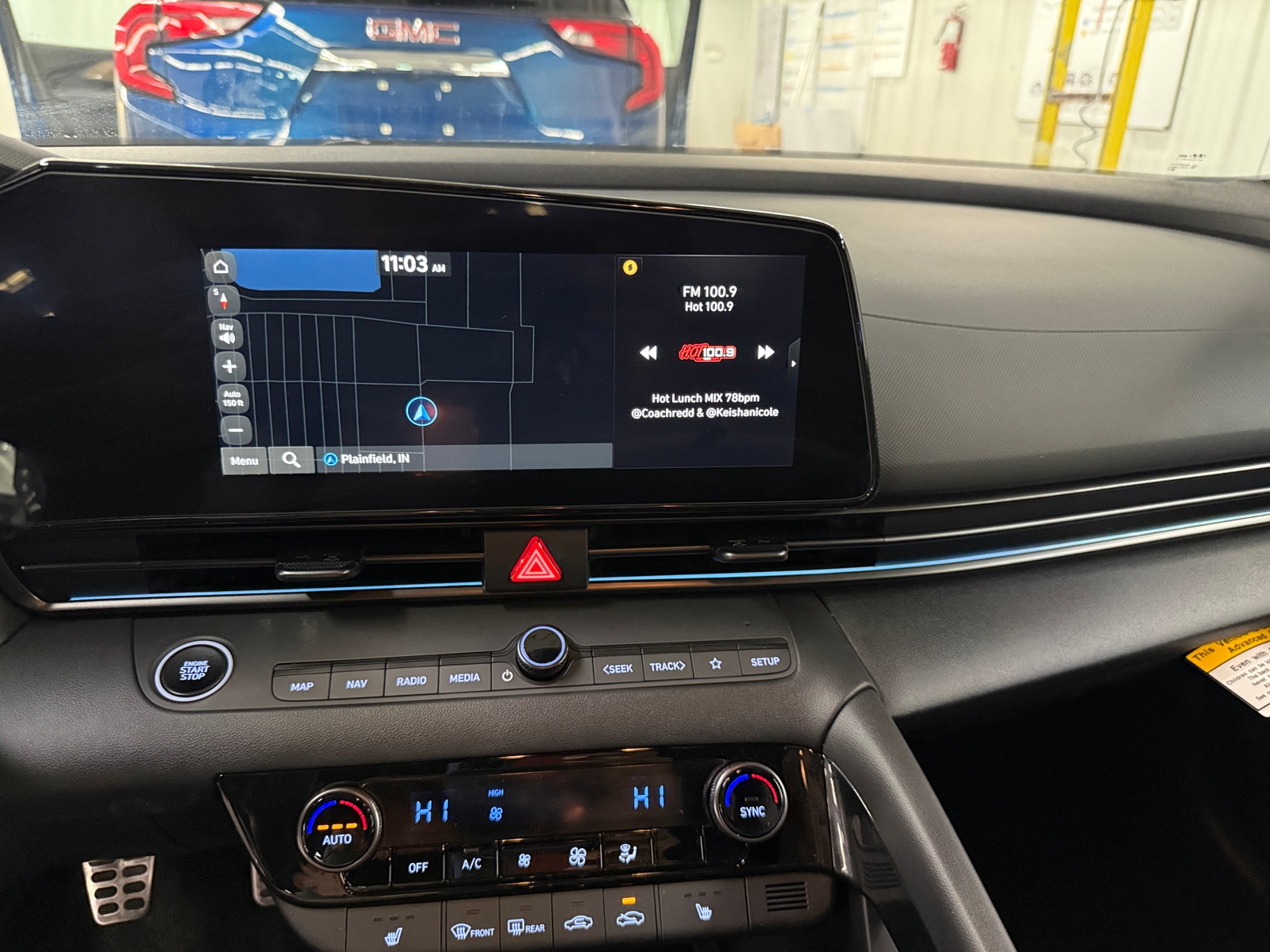 Thumbnail: 2025 Hyundai Elantra - 3