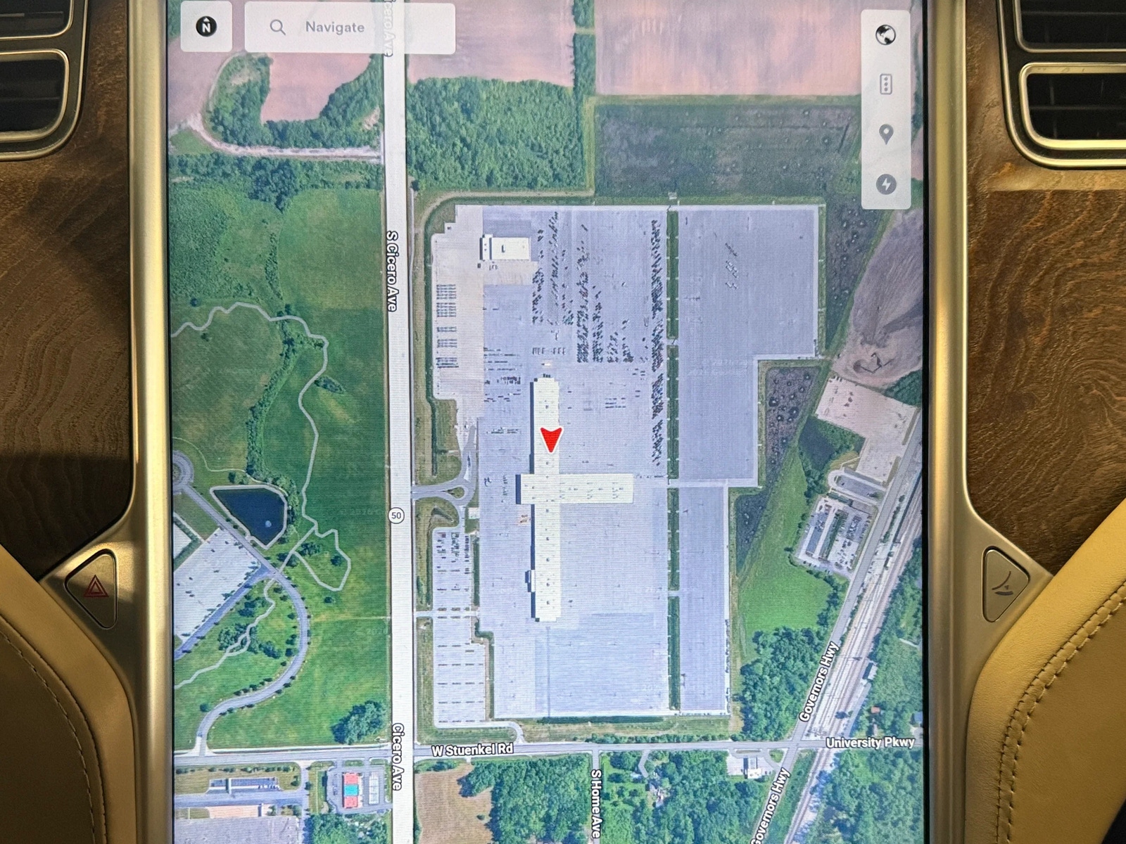 Thumbnail: 2017 Tesla Model X - 3