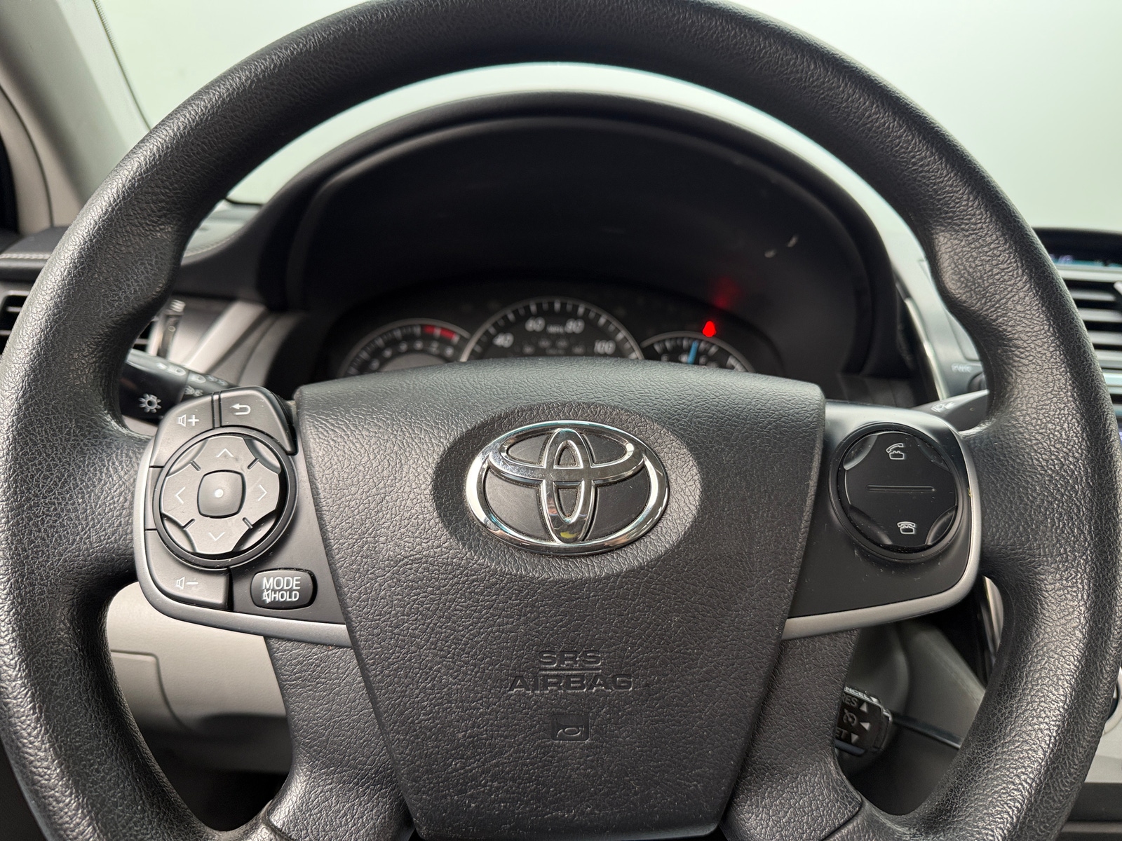 Thumbnail: 2014 Toyota Camry - 5