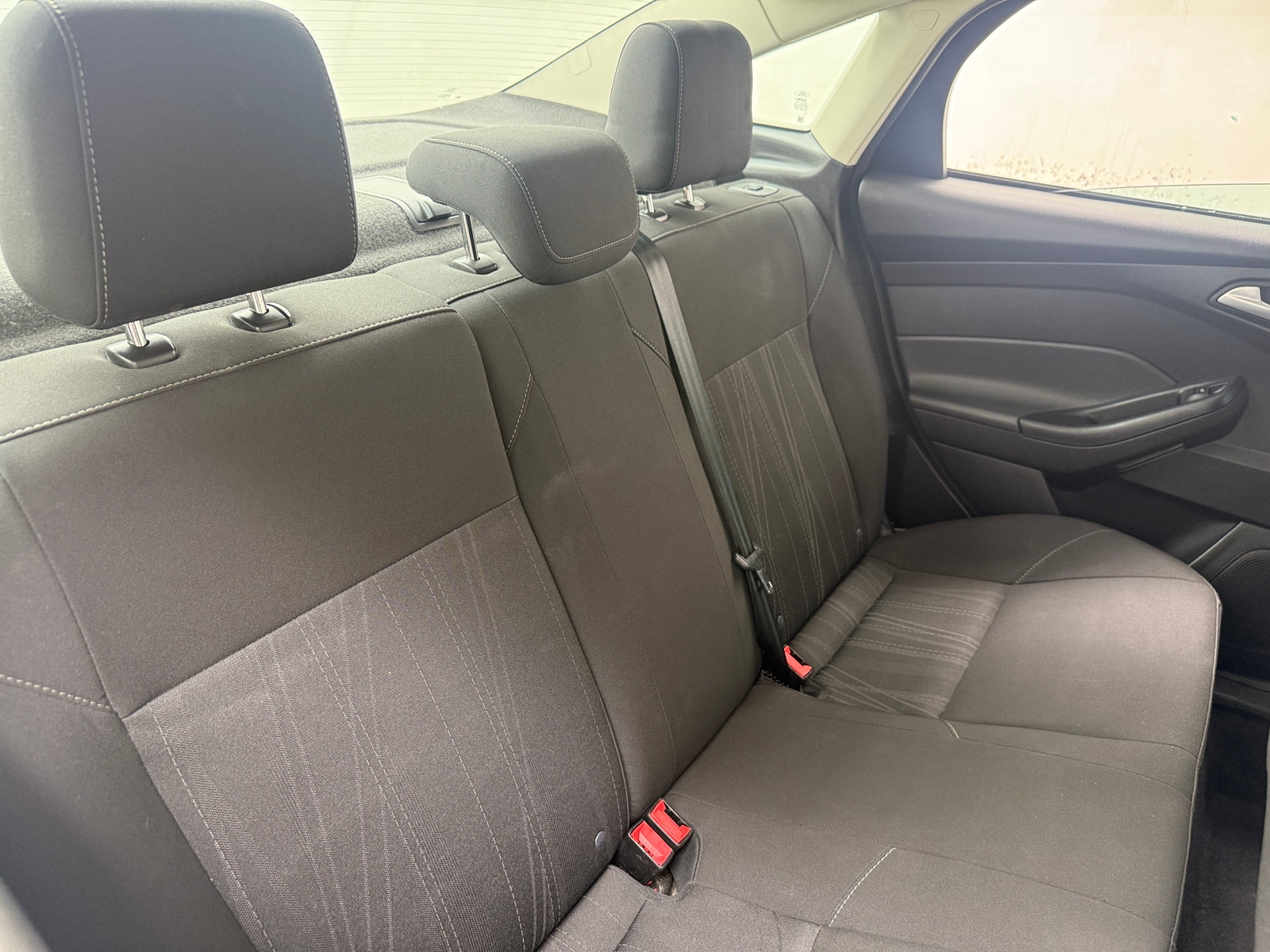 Thumbnail: 2017 Ford Focus - 6