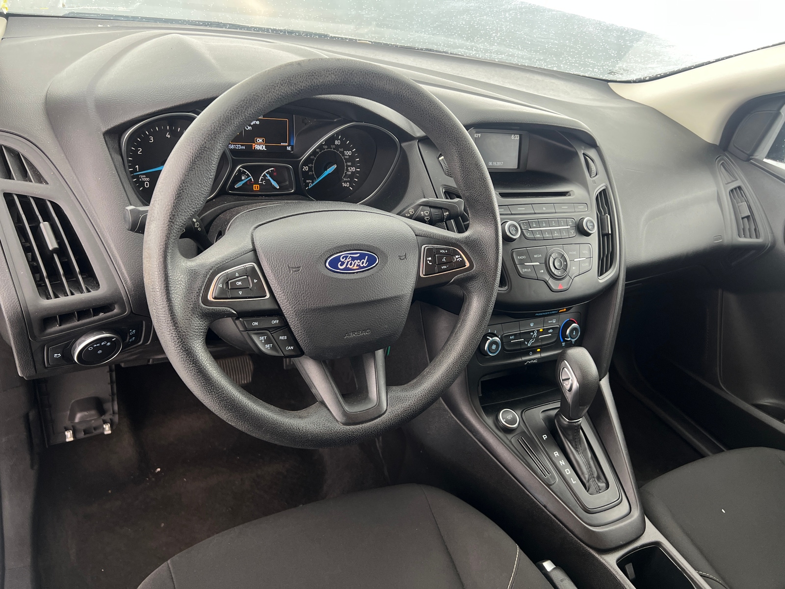 Thumbnail: 2017 Ford Focus - 3