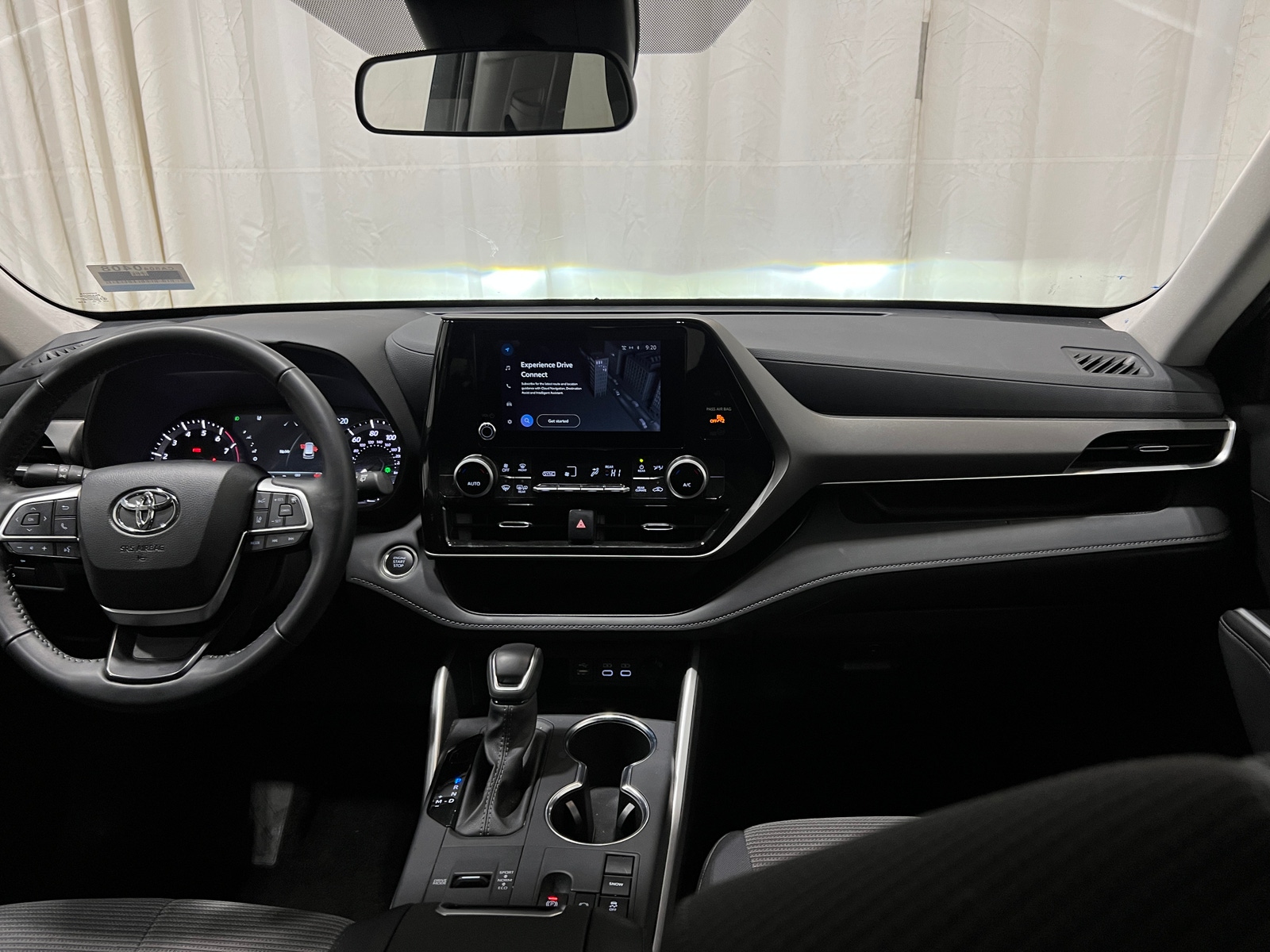 Thumbnail: 2025 Toyota Highlander - 3