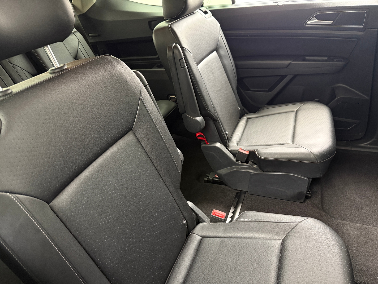 Thumbnail: 2019 Volkswagen Atlas - 5