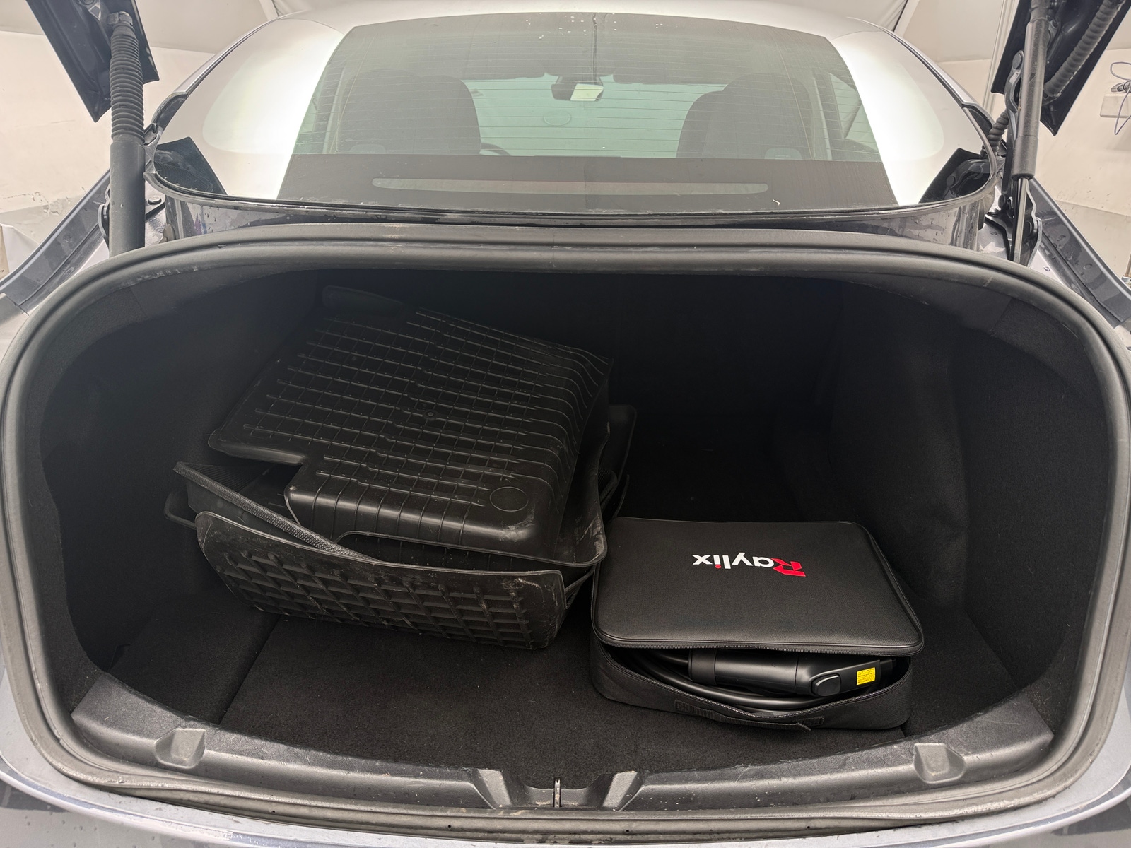 Thumbnail: 2022 Tesla Model 3 - 6