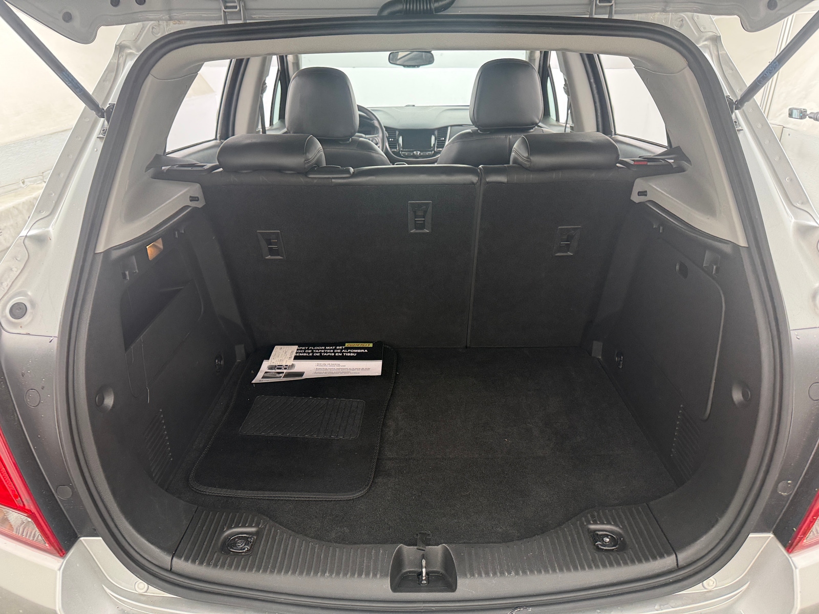 Thumbnail: 2021 Chevrolet Trax - 6