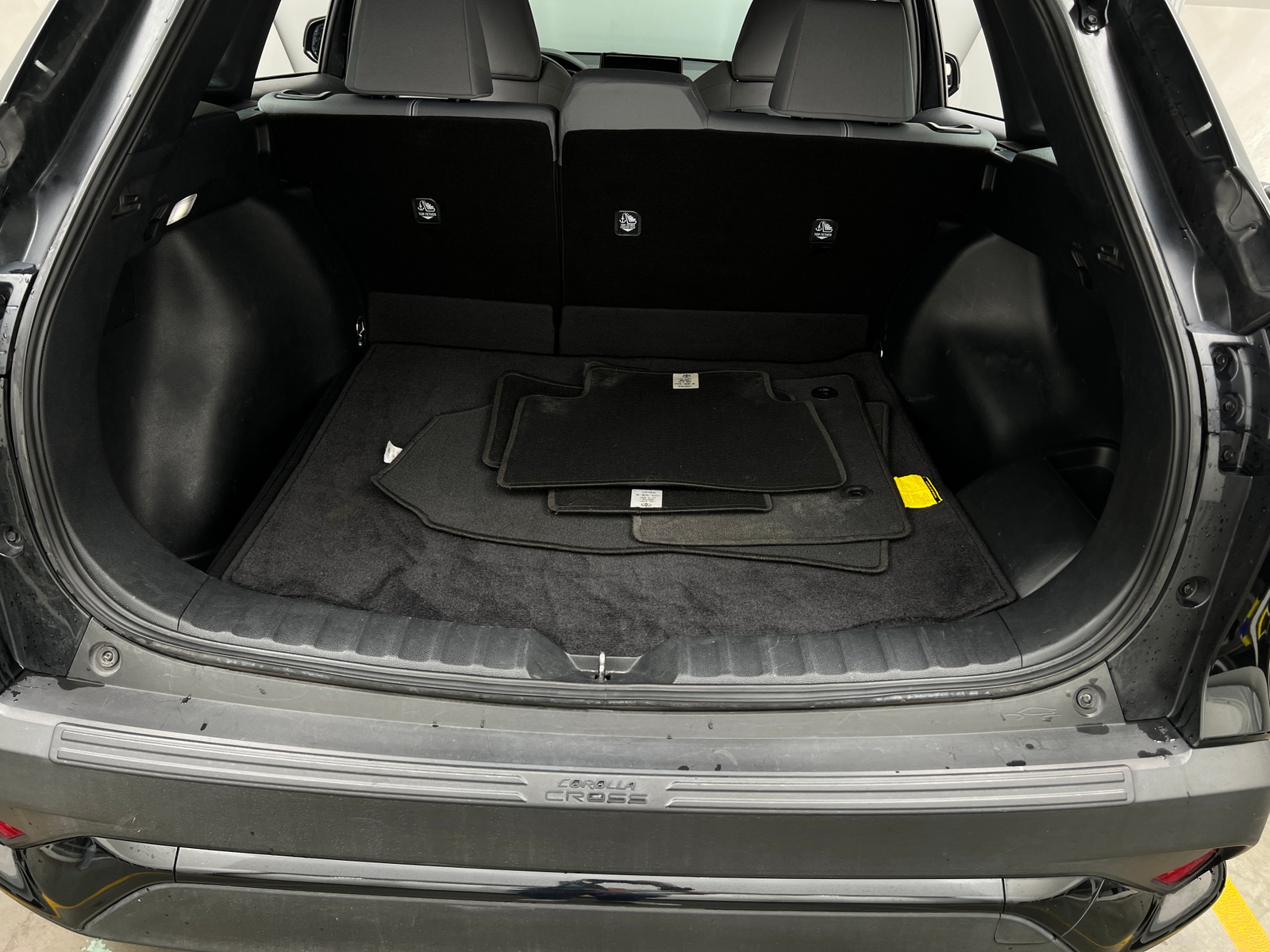 Thumbnail: 2024 Toyota Corolla Cross - 7