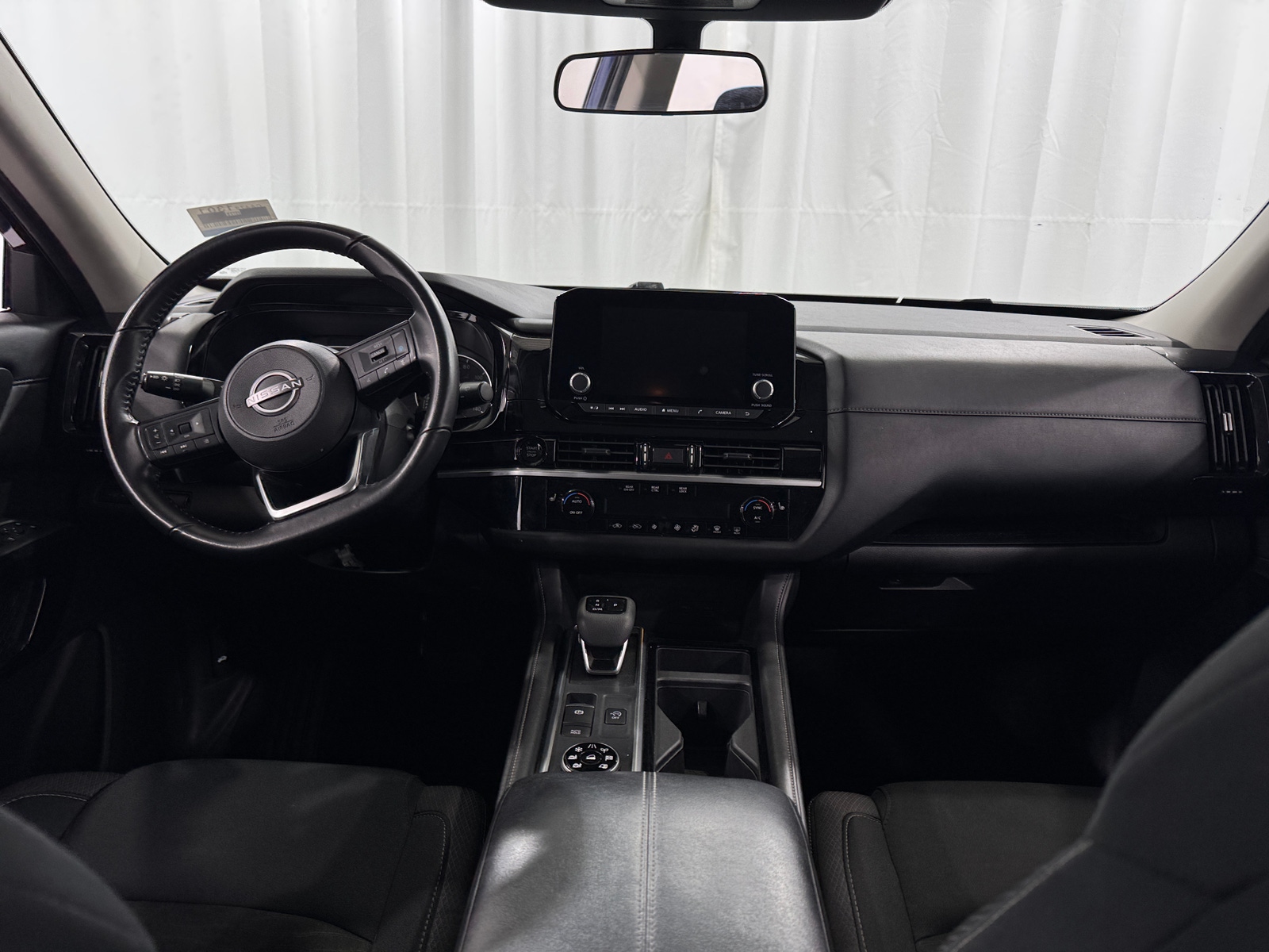 Thumbnail: 2025 Nissan Pathfinder - 3