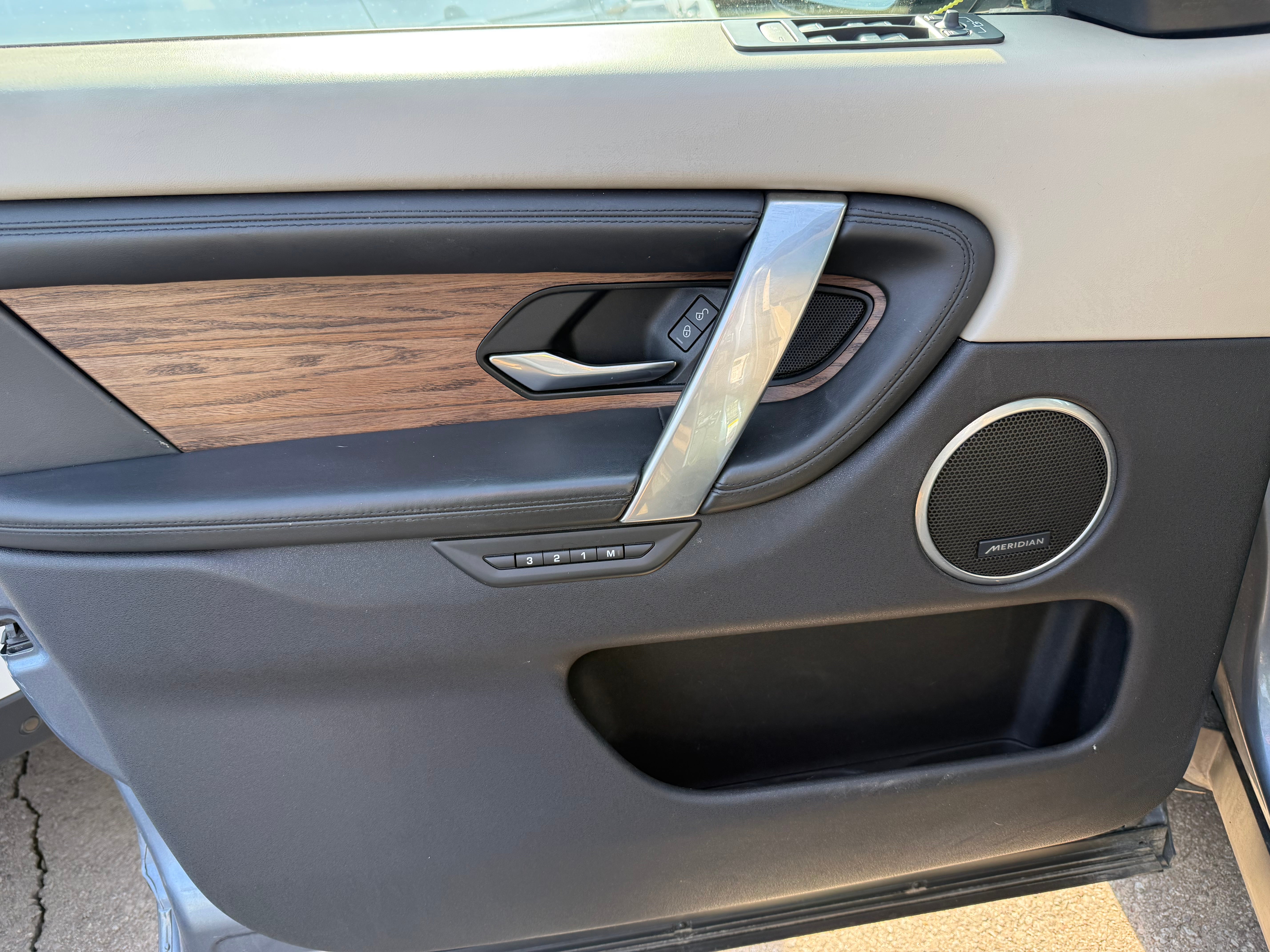 2023 Land Rover Discovery Sport