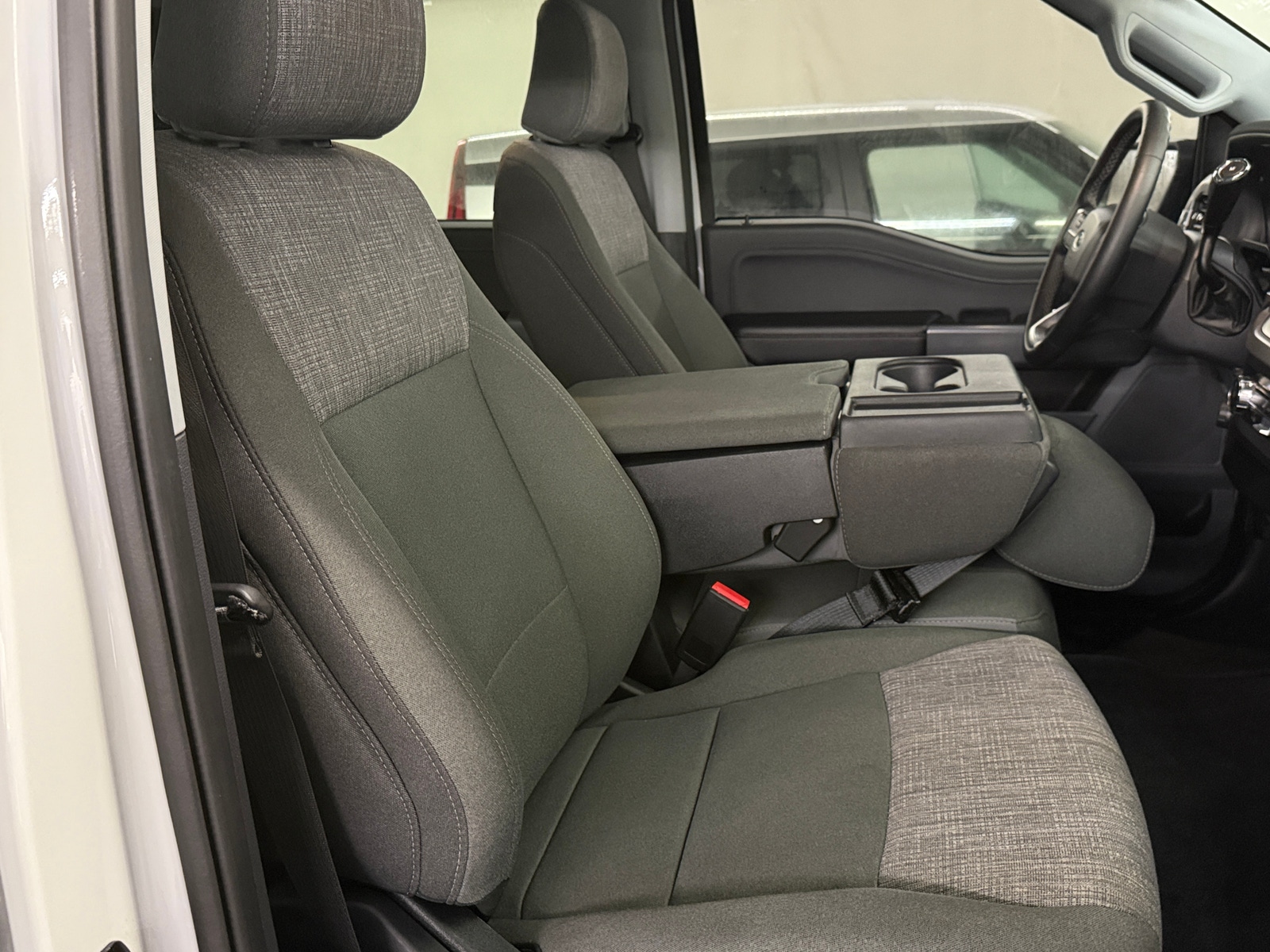 Thumbnail: 2023 Ford Econoline - 2