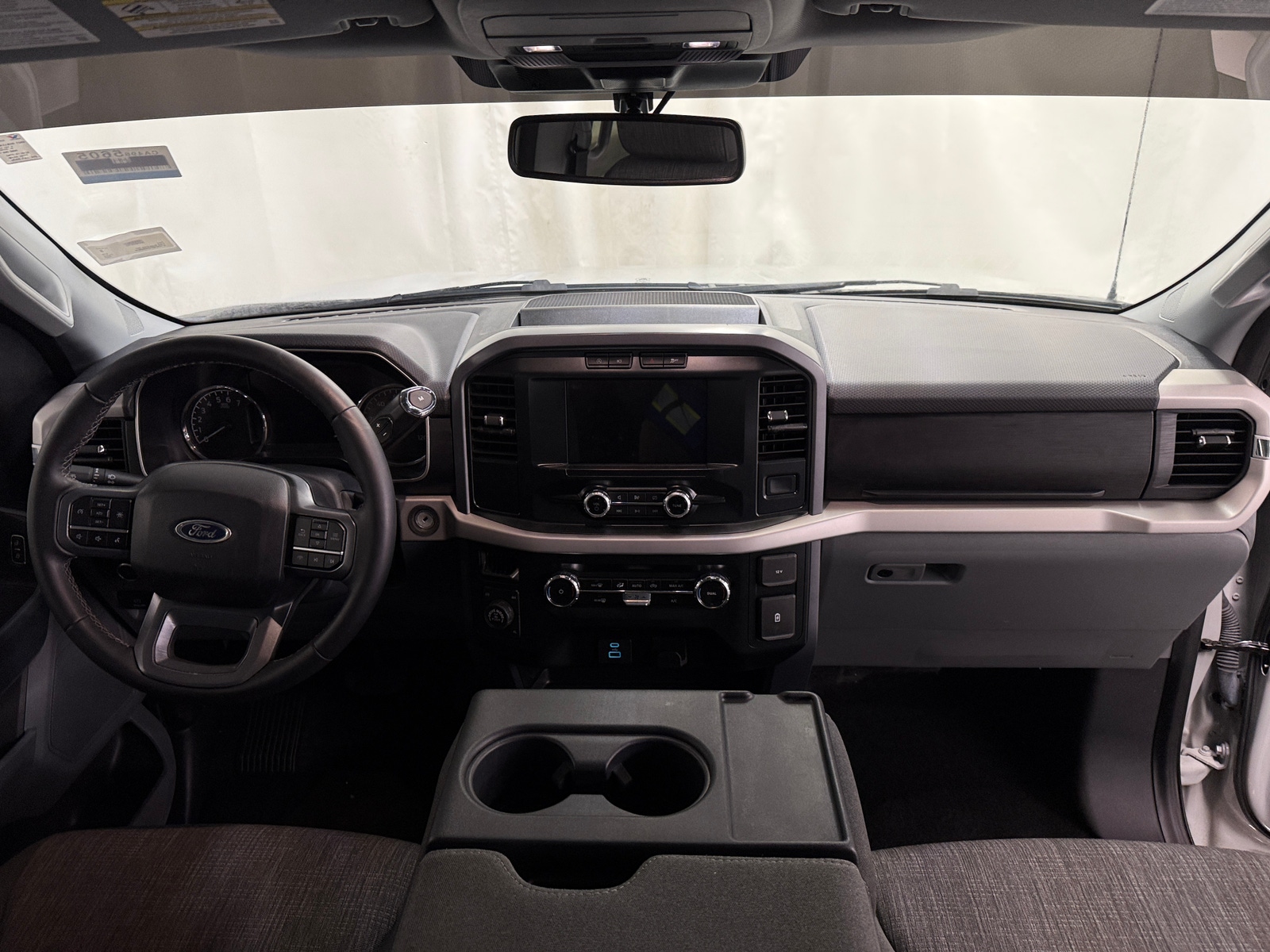 Thumbnail: 2023 Ford Econoline - 3