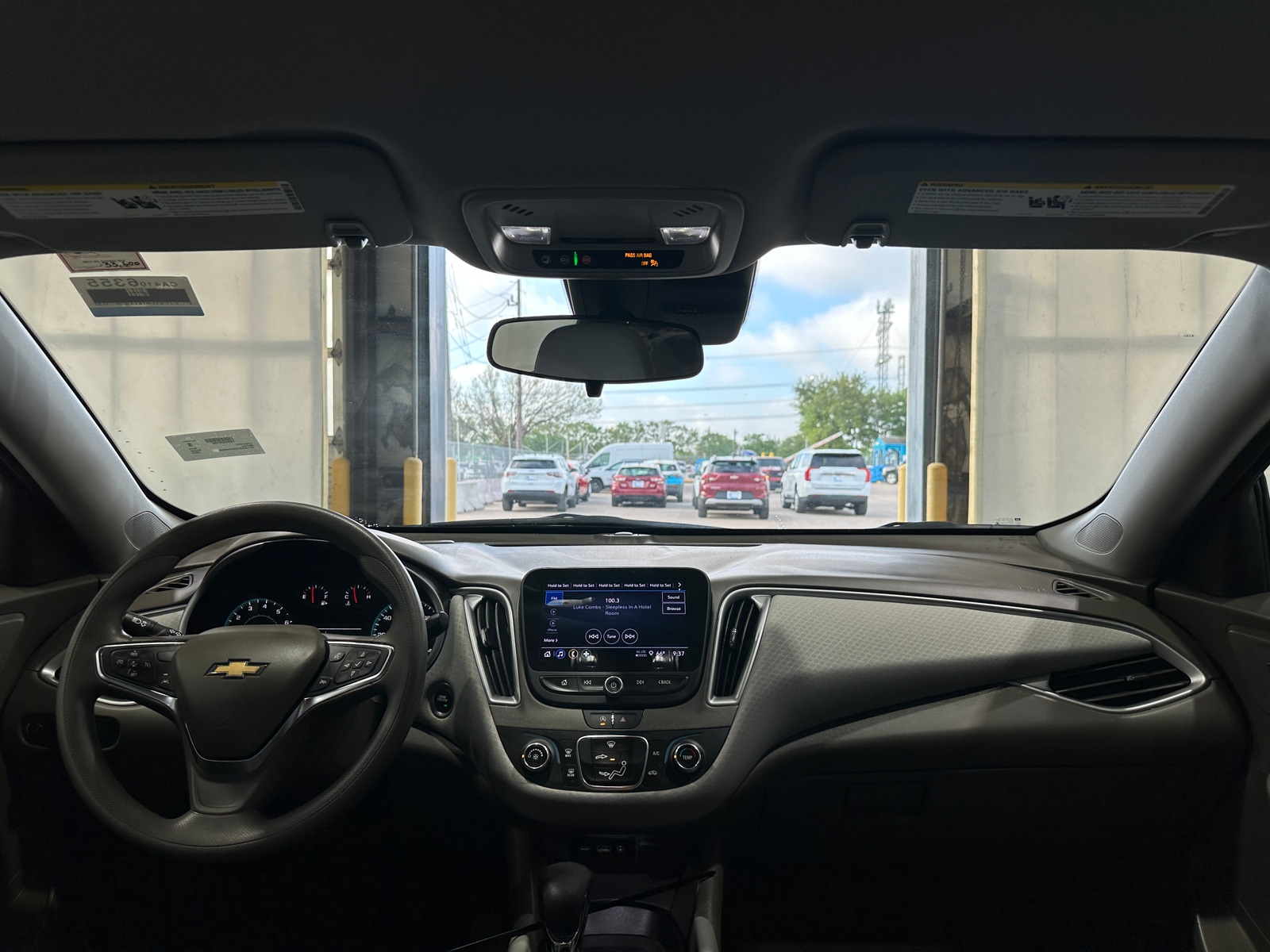 Thumbnail: 2024 Chevrolet Malibu - 3