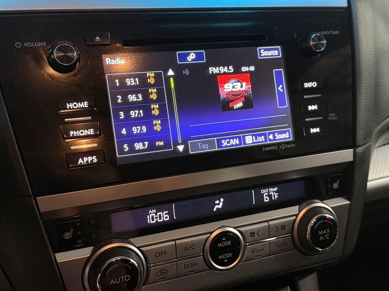 Thumbnail: 2017 Subaru Legacy - 4