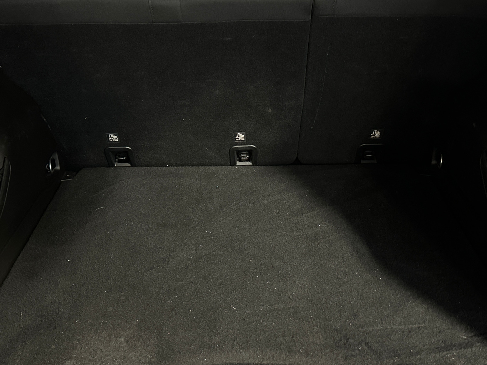 Thumbnail: 2018 Jeep Renegade - 7