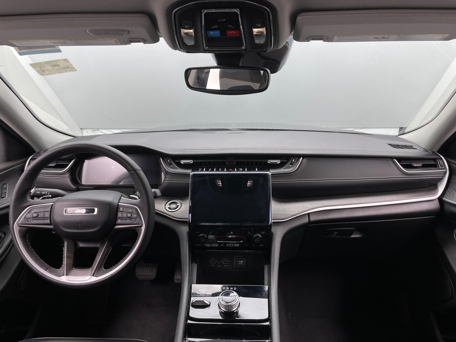 Thumbnail: 2023 Jeep Grand Cherokee L - 2