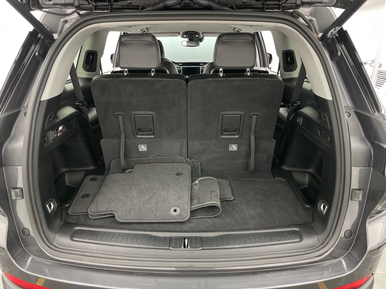 Thumbnail: 2023 Jeep Grand Cherokee L - 6