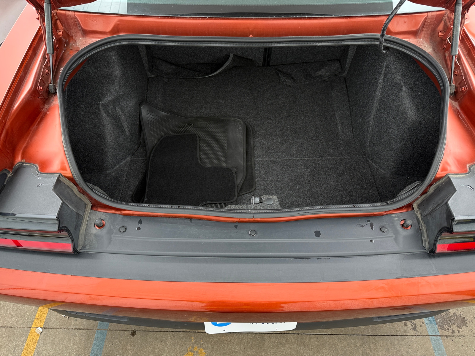 Thumbnail: 2020 Dodge Challenger - 4