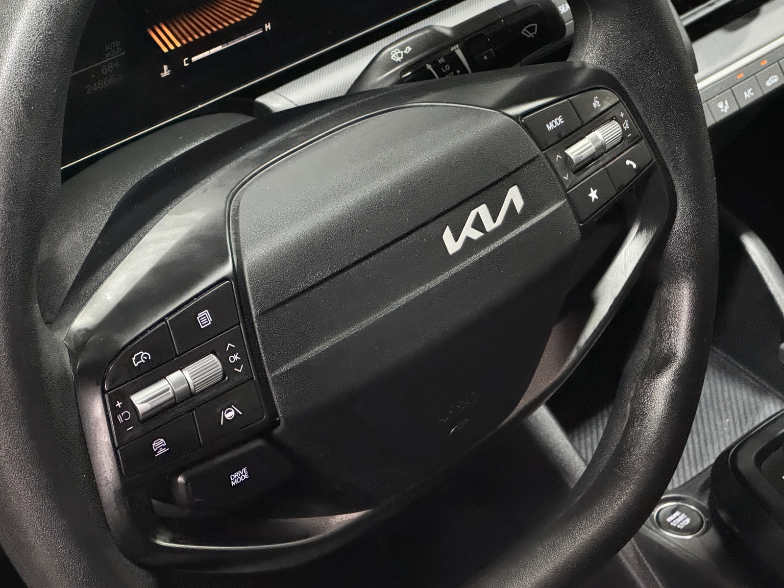 Thumbnail: 2025 Kia K4 - 5