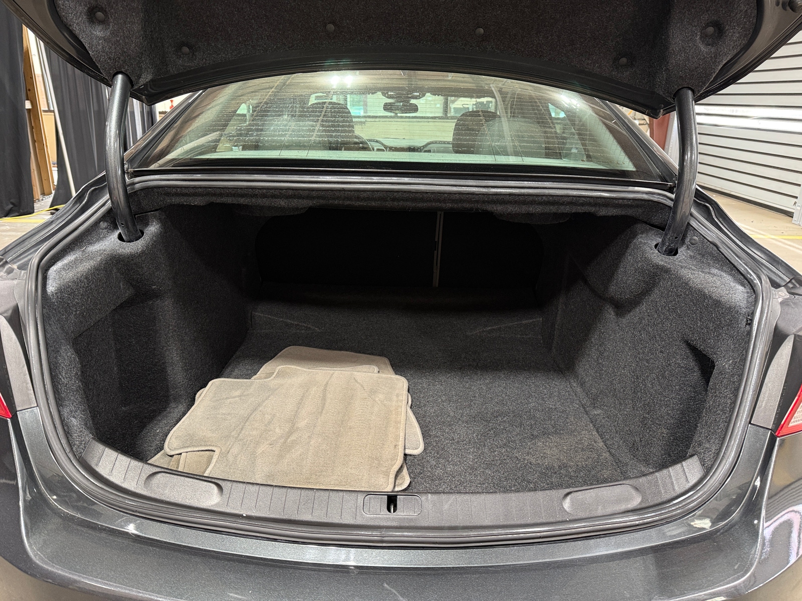 Thumbnail: 2019 Chevrolet Impala - 6