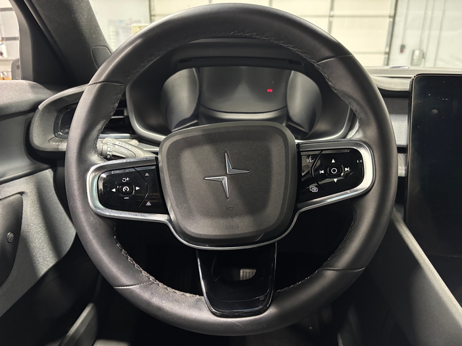 Thumbnail: 2021 Polestar 2 - 5