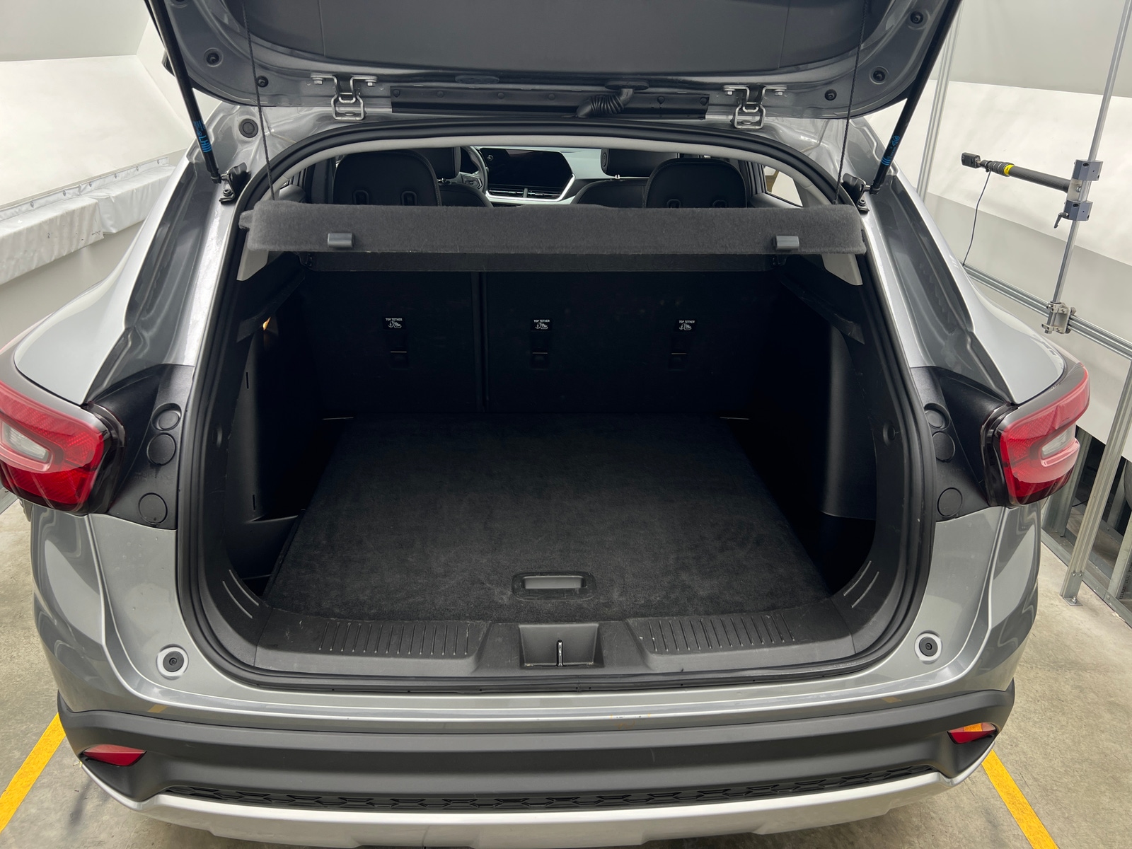 Thumbnail: 2025 Chevrolet Trax - 7