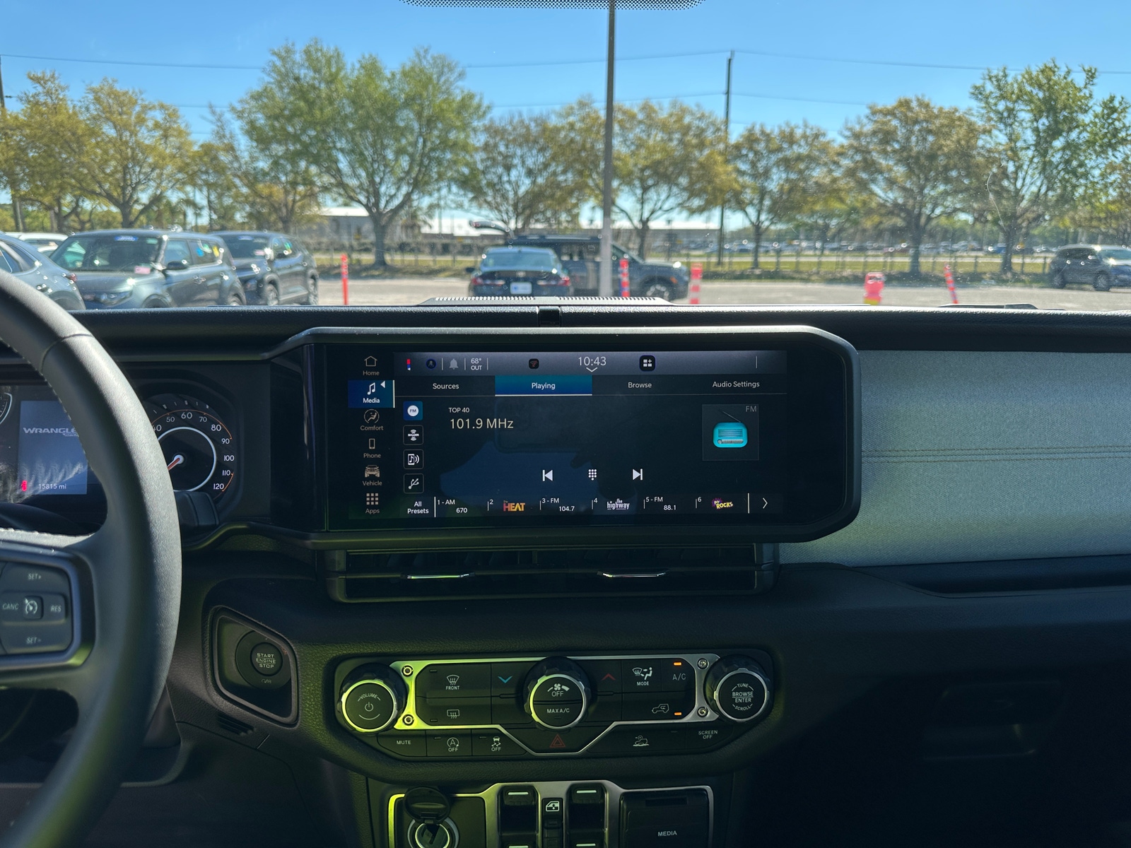 Thumbnail: 2025 Jeep Wrangler - 4