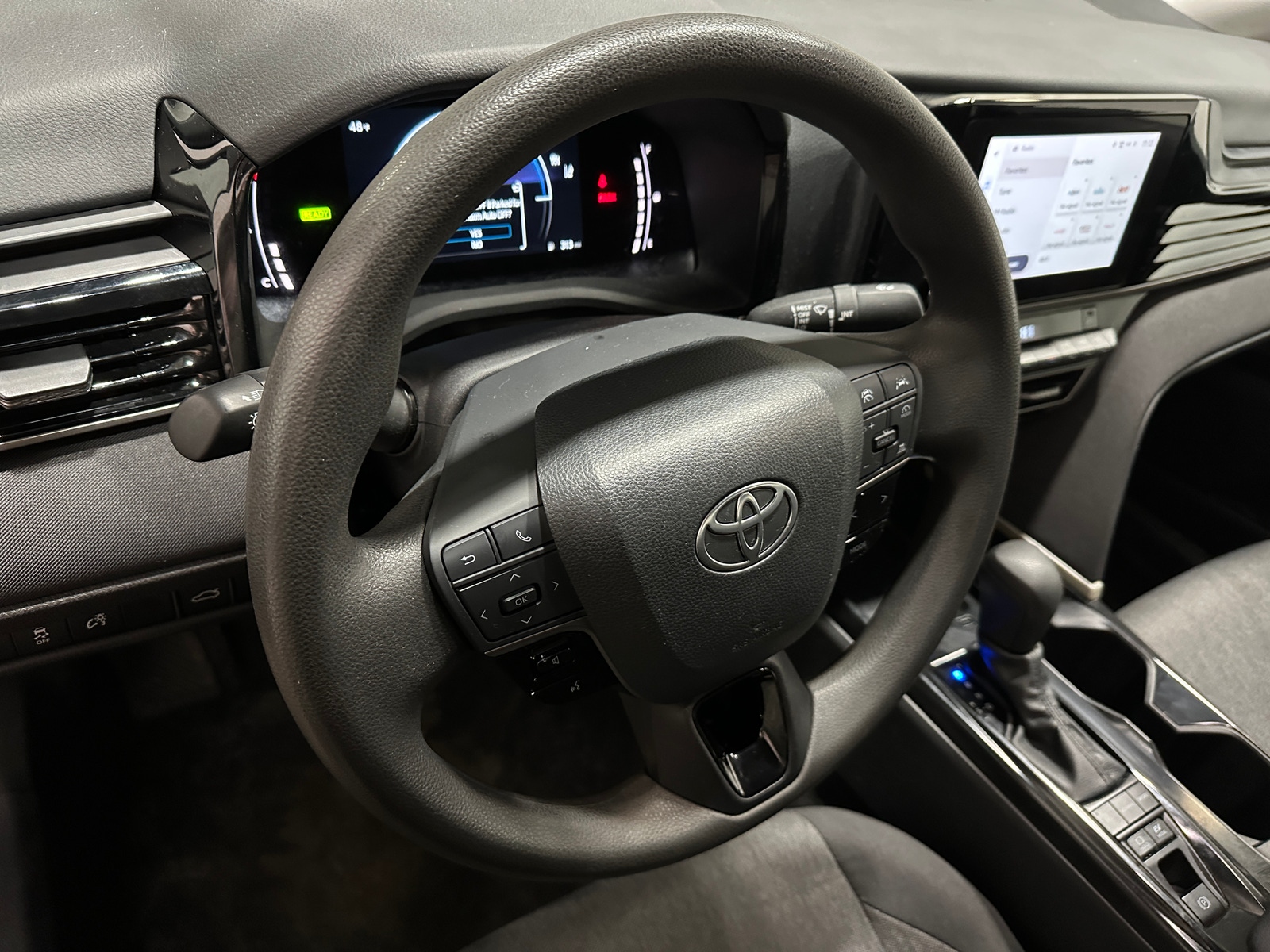 Thumbnail: 2025 Toyota Camry - 5