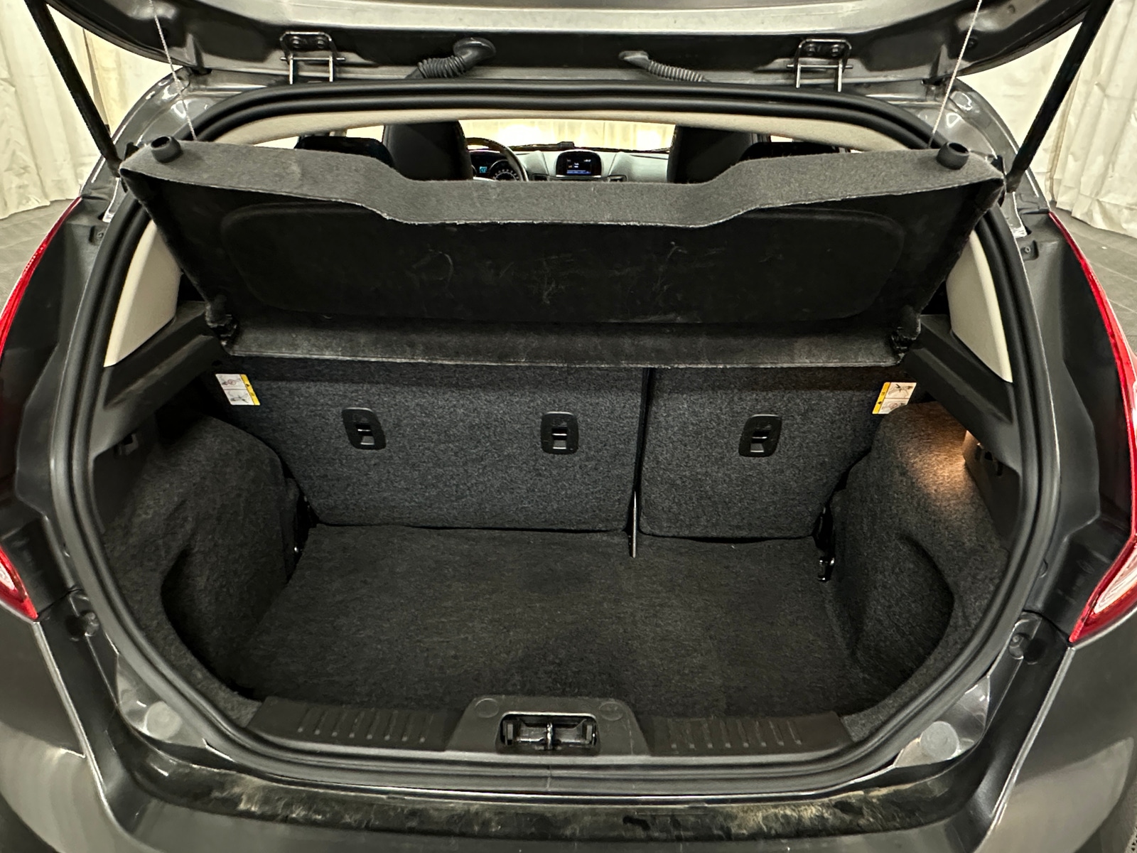 Thumbnail: 2018 Ford Fiesta - 7