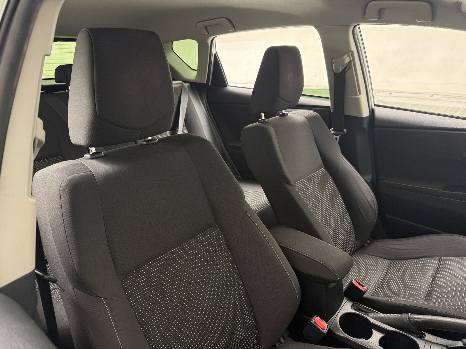 Thumbnail: 2017 Toyota Corolla iM - 2