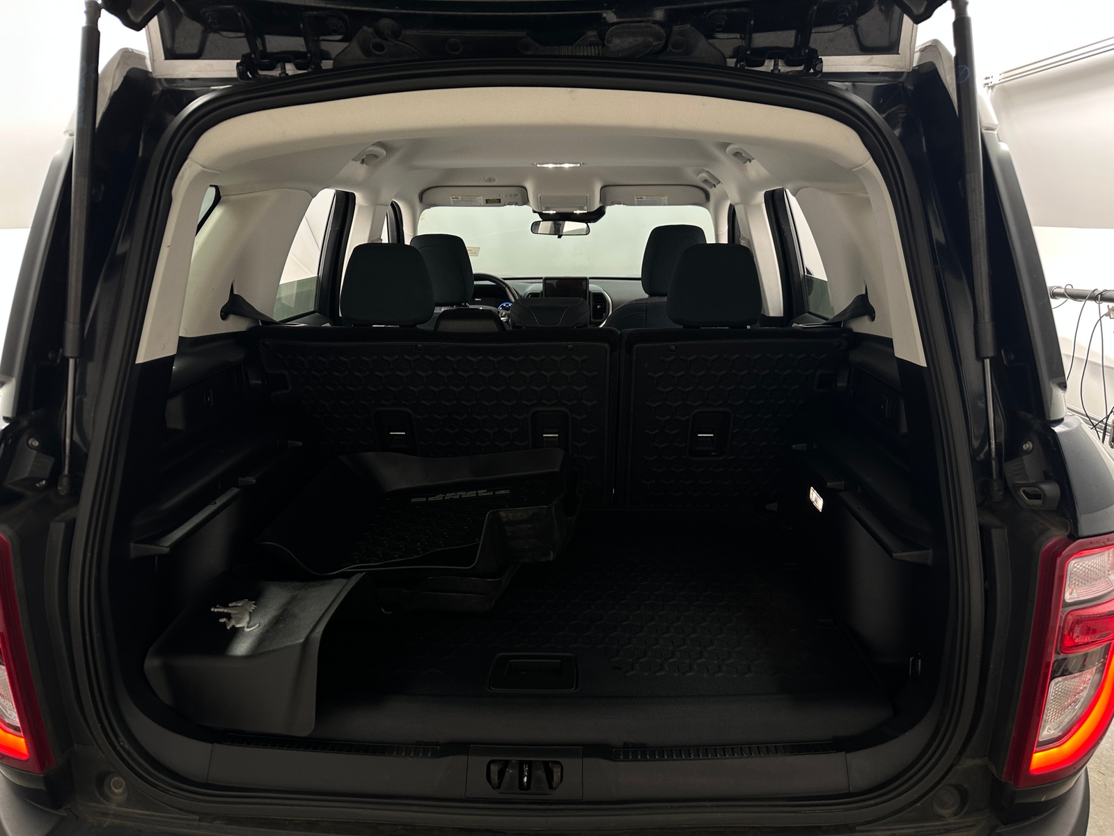 Thumbnail: 2023 Ford Bronco Sport - 7