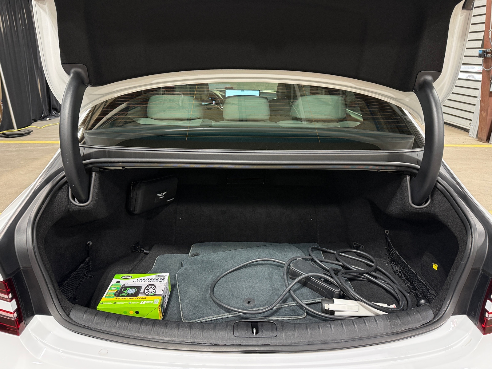 Thumbnail: 2024 Genesis G80 - 6