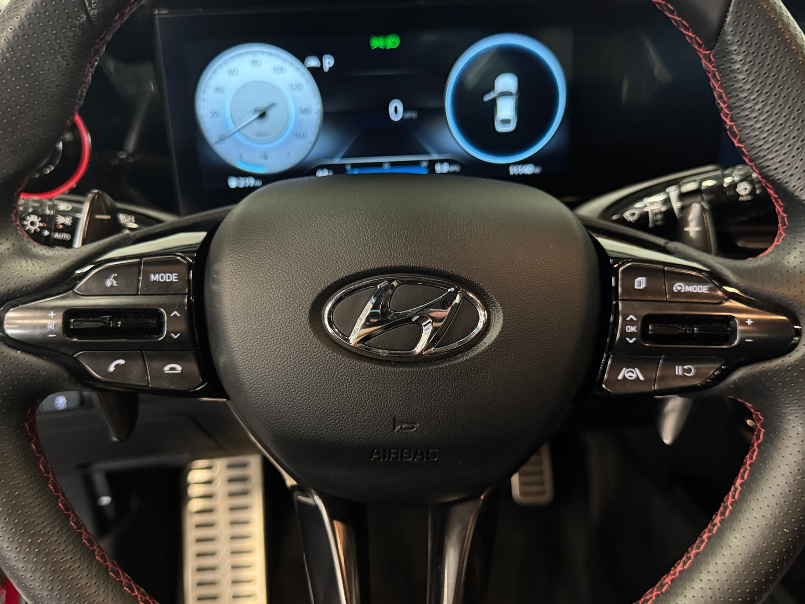 Thumbnail: 2023 Hyundai Elantra - 5