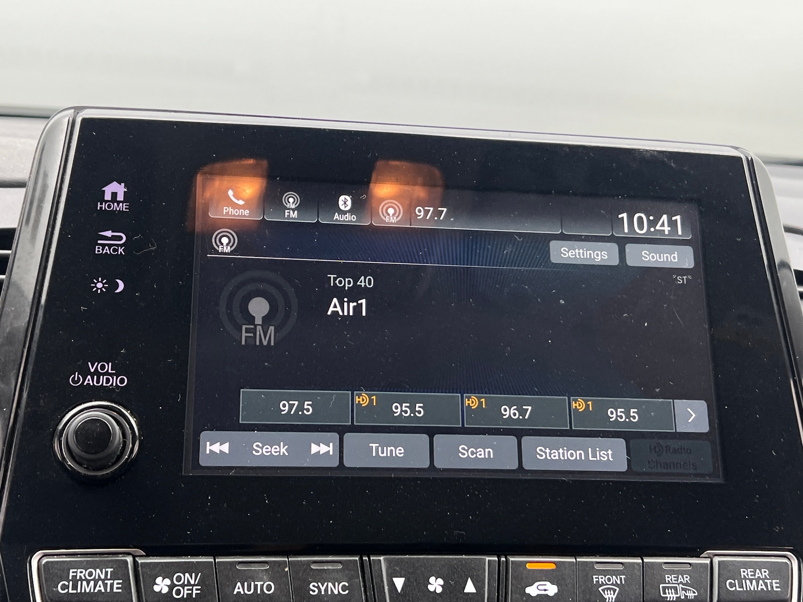 Thumbnail: 2022 Honda Odyssey - 4