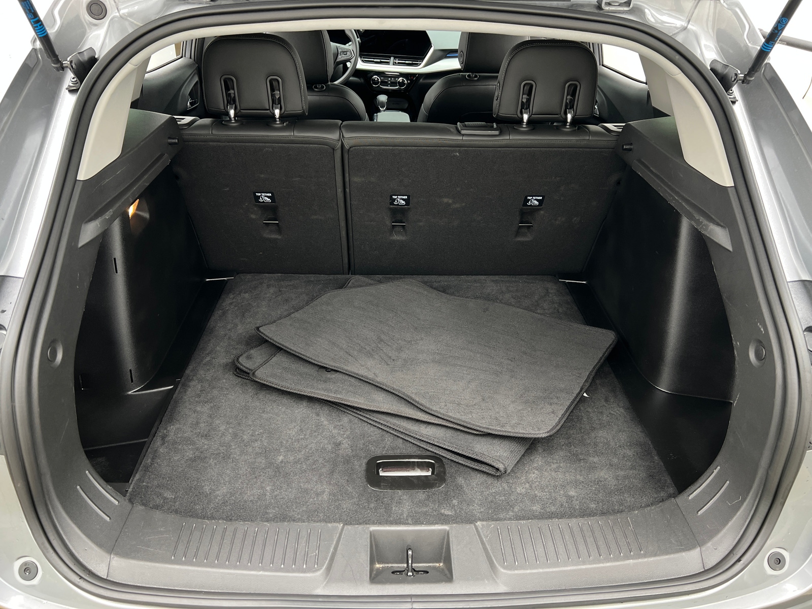 Thumbnail: 2025 Chevrolet Trax - 7