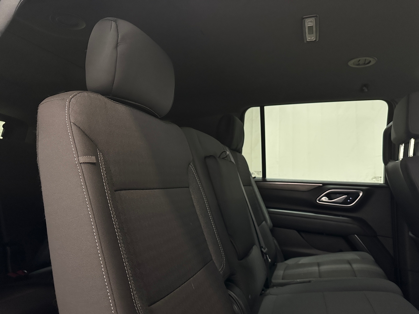 Thumbnail: 2023 Chevrolet Suburban - 6